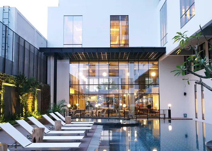 Gaia Cosmo Hotel