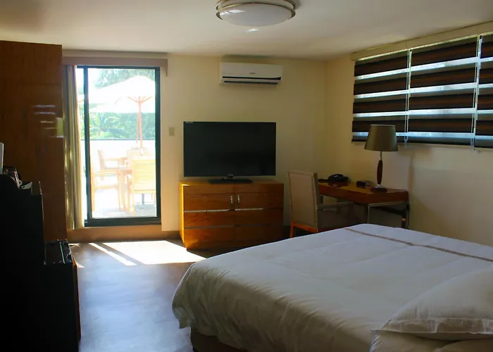 Saipan Beach Hotel