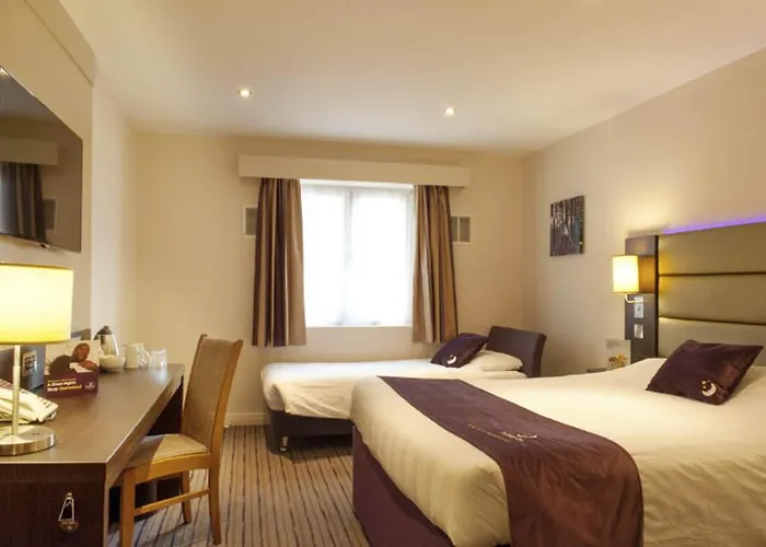 Premier Inn Guildford North - A3