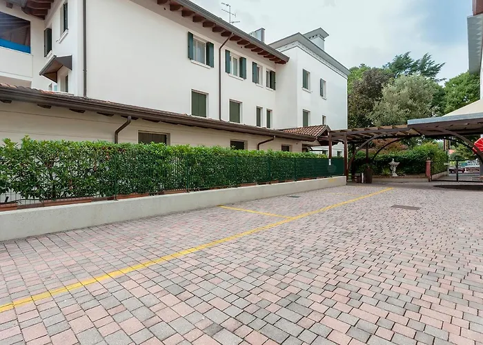 Hotel Montereale