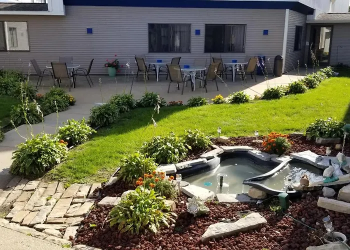 America'S Best Value Inn La Crosse