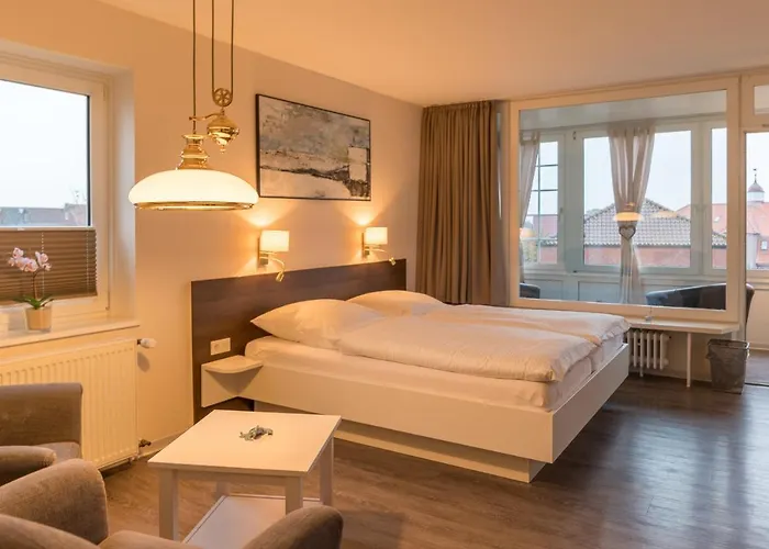 Mingers Hotel