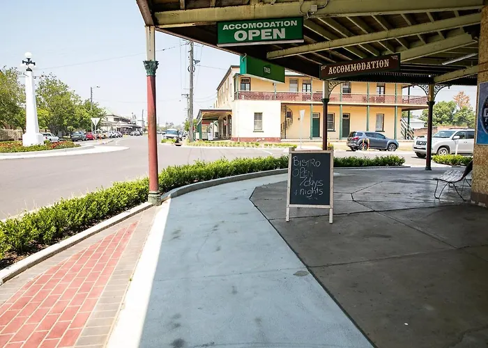 Bank Hotel Dungog