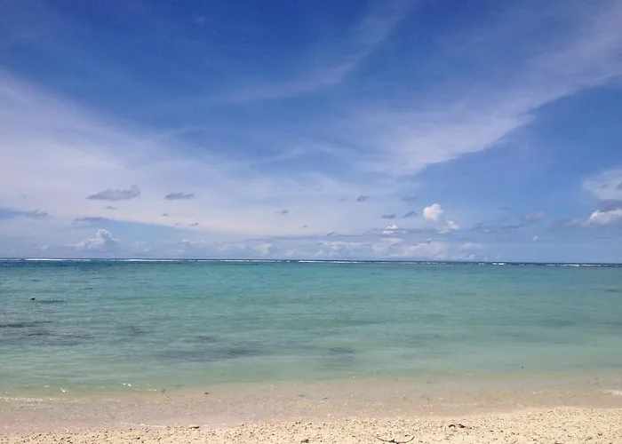 Masokut Surf Camp Siberut E"Bay 1 Minute Walking Beng-Beng 5 Minute Walking,Pitstop 10 Minute Walking Nipussy 1 Hour Walking Short Walking Only Minute Distances From Our Place