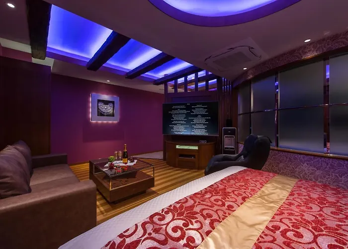 Hotel Dior7 (Adults Only)