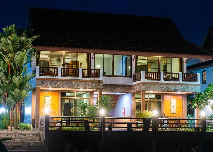 BaanRimNam Resort Trat