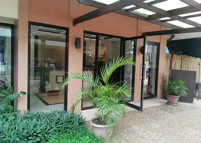 Coron Ecolodge