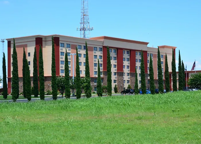 Lux Hotel & Spa