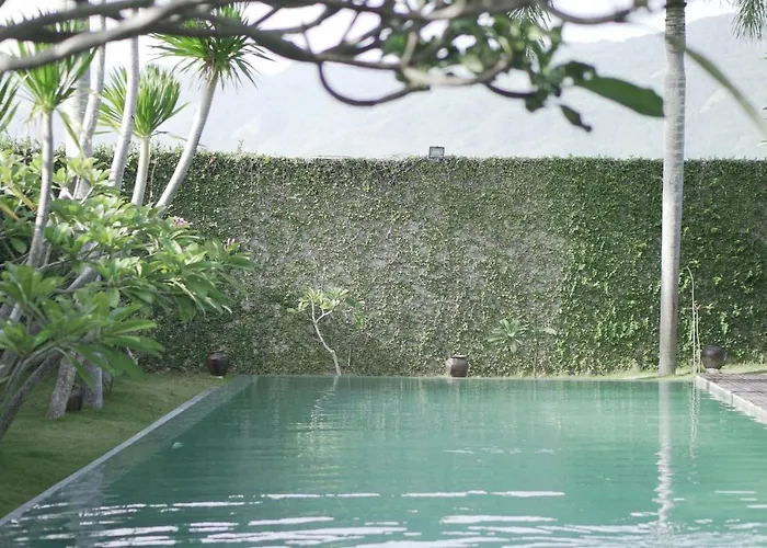 The Pade Hotel