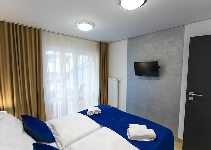 Apart Hotel Golden Apartments