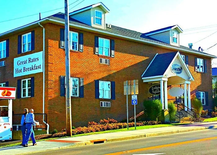 Lodging On The Square