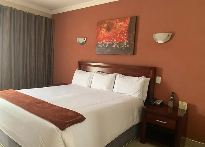 Royal Hotel