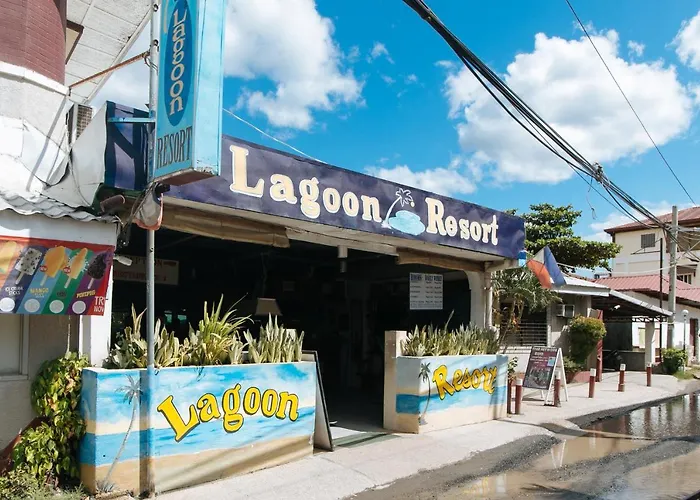 Reddoorz Plus At Lagoon Resort Zambales