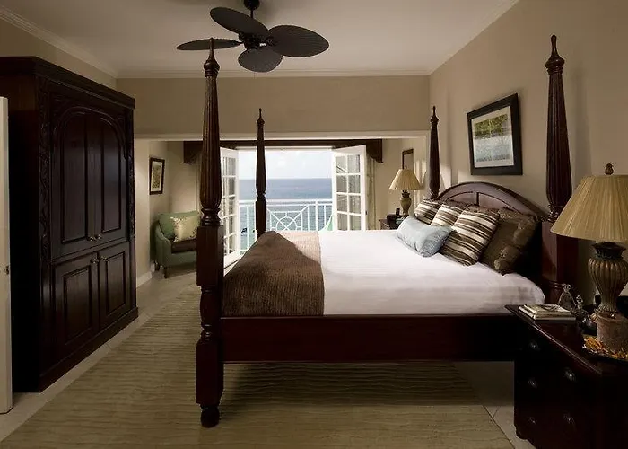 Sandals Grande Riviera Beach & Villa Golf Resort