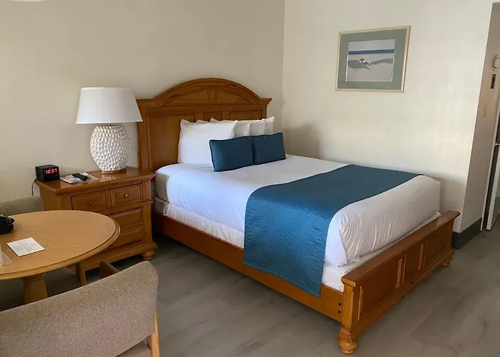 Beach Shell Inn