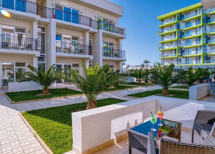 Sammos Beach Resort