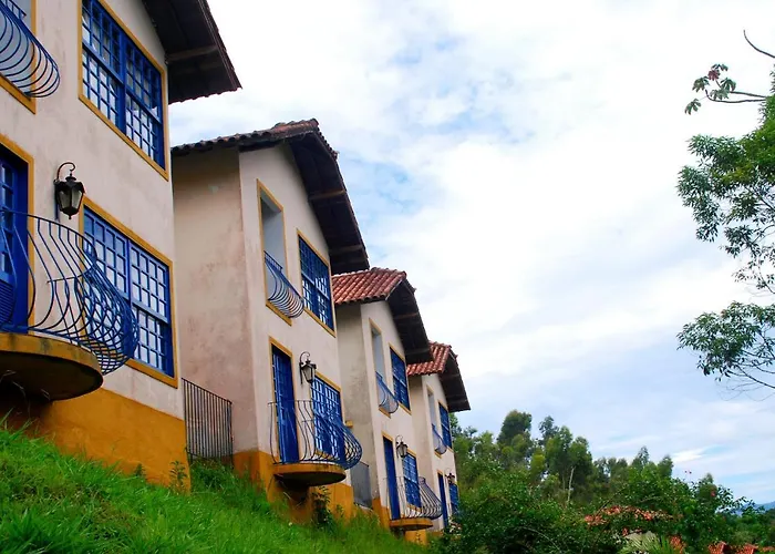 Hotel Montanhes