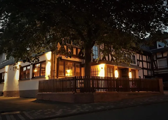 Roastineer Hotel