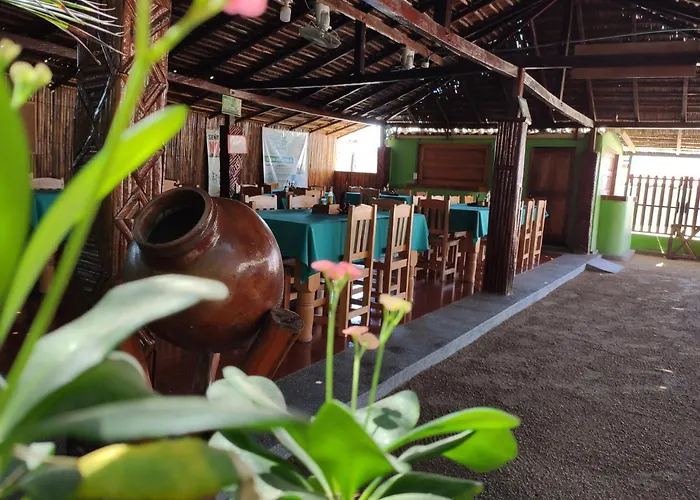 Apalanchii Hospedaje Y Restaurante