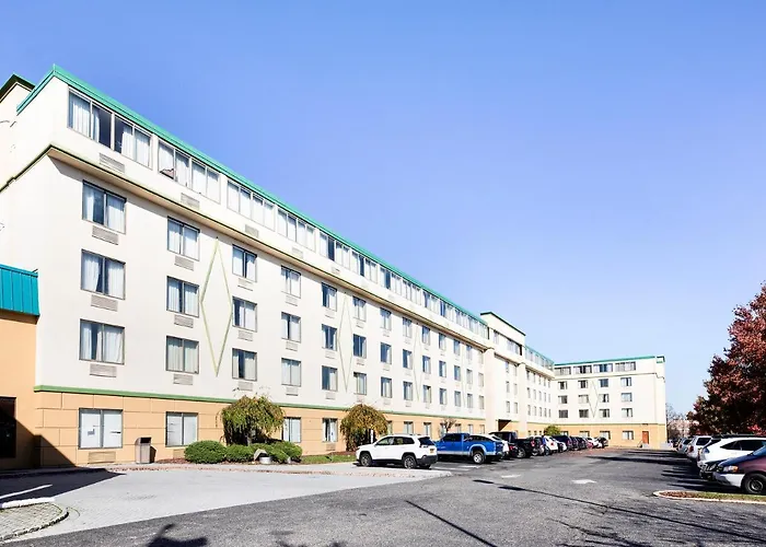 Oyo Hotel East Hanover Nj-10