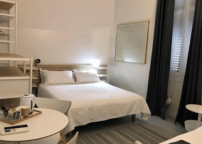 Azur Hotel