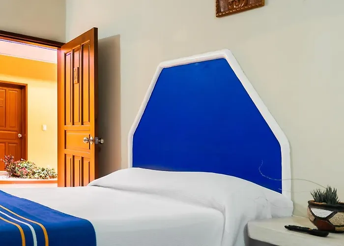 Hotel Yumkiin - Cerca Del Ferry Y Terminal Ado