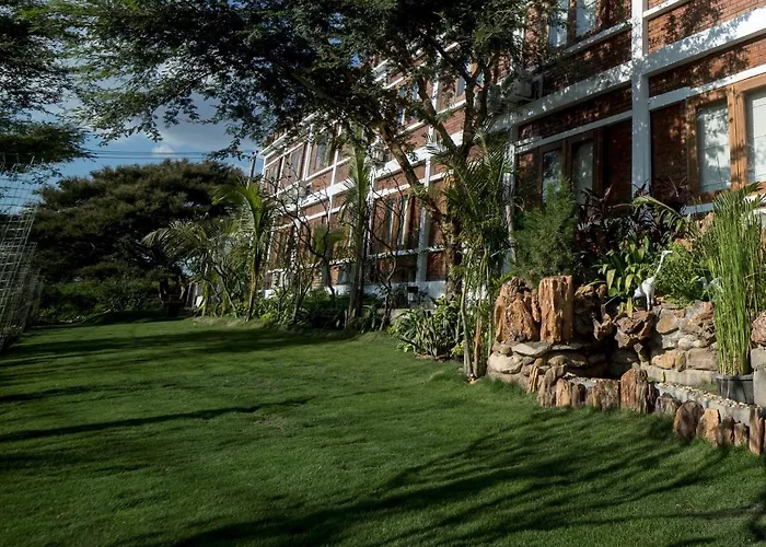 Bagan Vertex Hotel