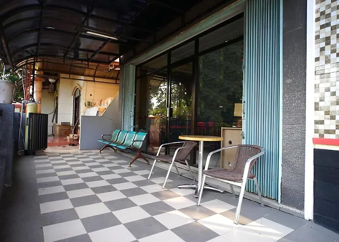 Oyo 2038 Jasmine Guest House Balikpapan