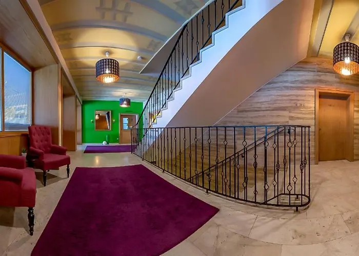 Hotel Parsberg In Puchheim
