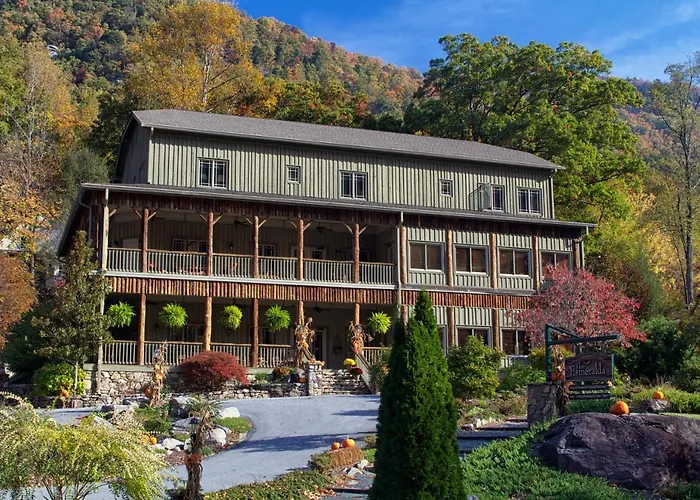 The Esmeralda Inn And Restaurant Chimney Rock