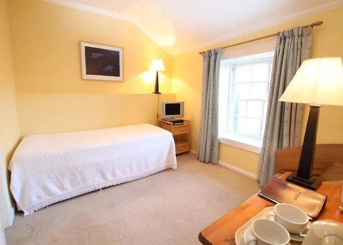 The Colonsay Hotel