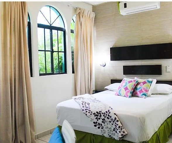 Villa Del Angel Hotel