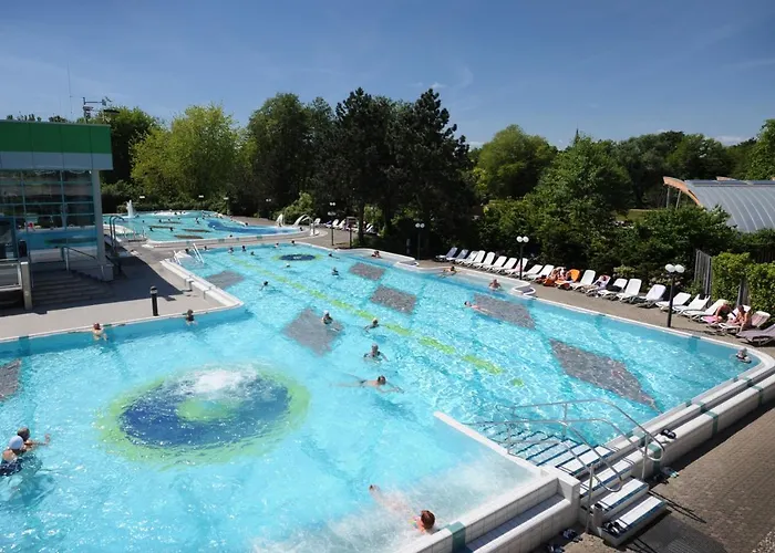 Hotel Pension Marie-Luise, Hotel Garni,Therme Plus