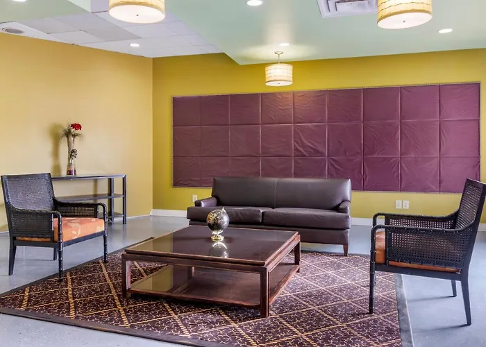Clarion Inn Brunswick