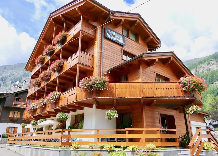 Dream Hotel
