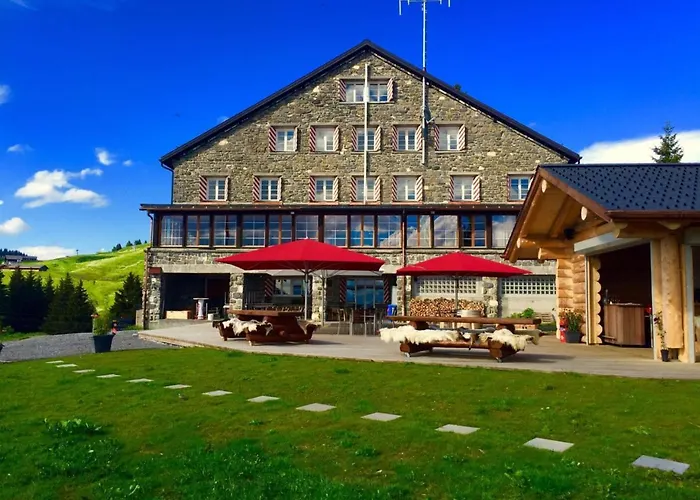 Maison De Montagne De Bretaye Acces Par Le Train Arret Bouquetin