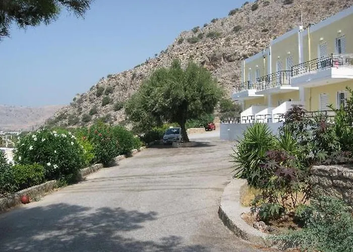 Marianthi Studios & Apartments