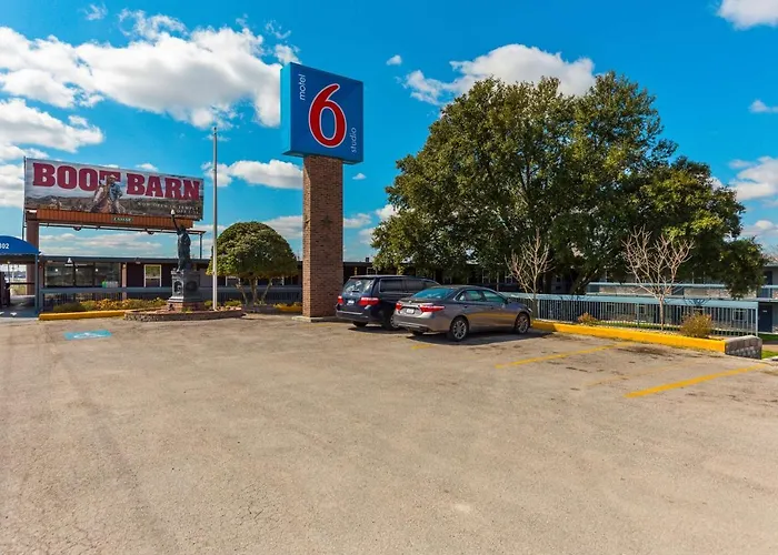 Motel 6-Temple, Tx