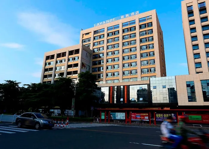 Lavande Hotel Qingyuan Sports Park Municipal Government
