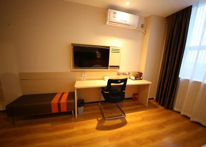7 Days Premium Dezhou Pingyuan Xinhua Road