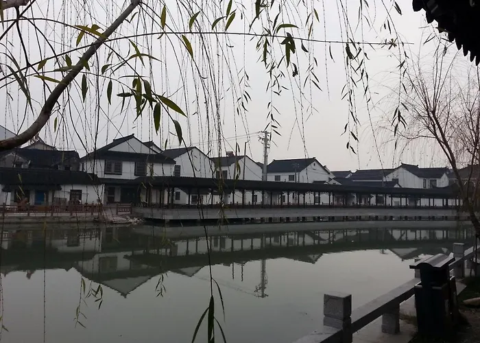 7Days Inn Suzhou Luzhi Ancient Town