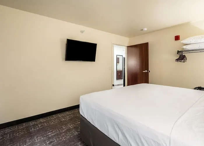 Cobblestone Hotel & Suites - Andrews
