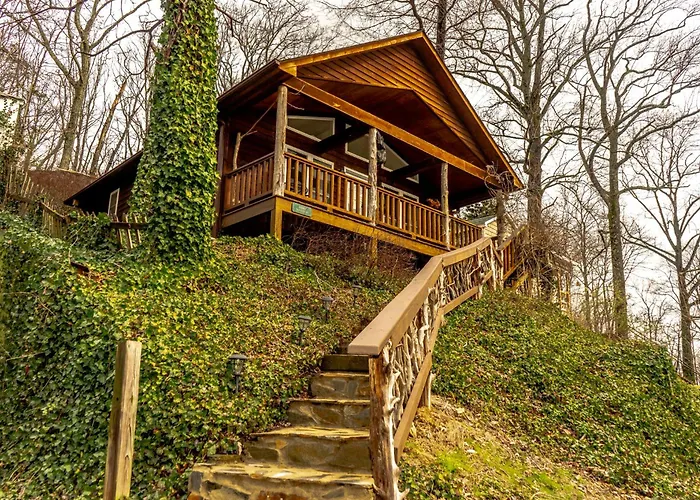 The Chimney Rock Inn & Cottages
