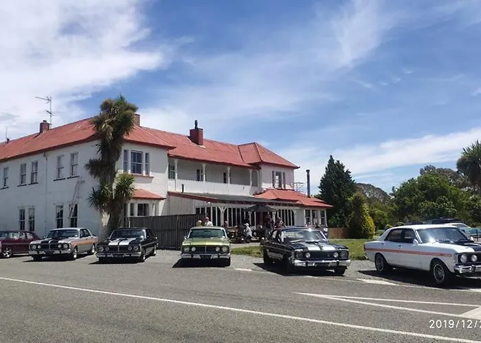 South Rakaia Hotel