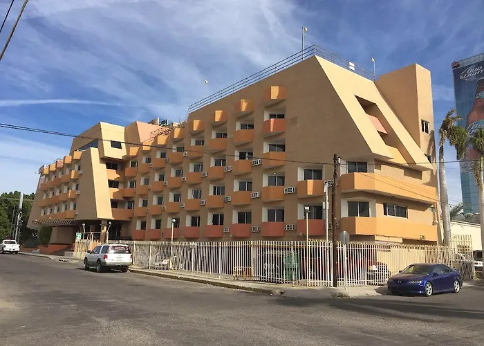 Hotel Plaza Del Sol