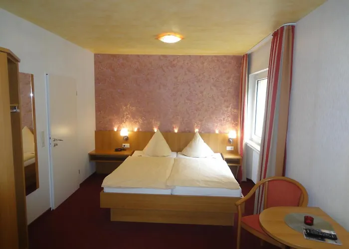 Wohlfuehlhotel "Waldcafe Jaeger"