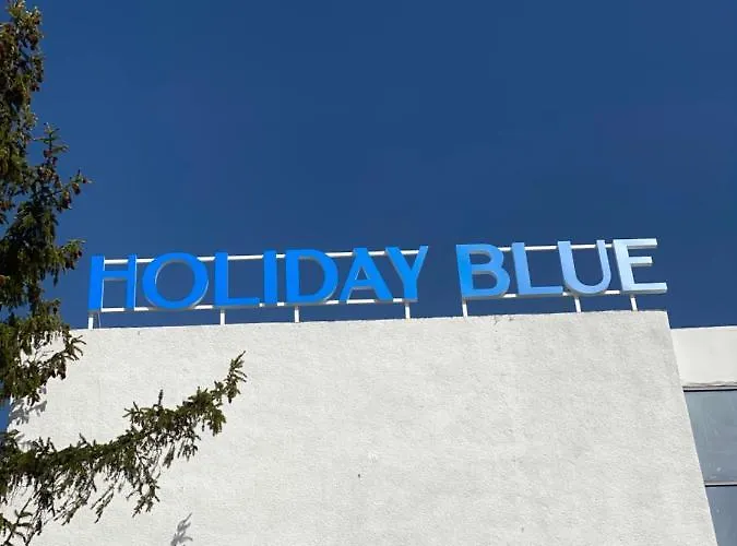 Hotel Holiday Blue