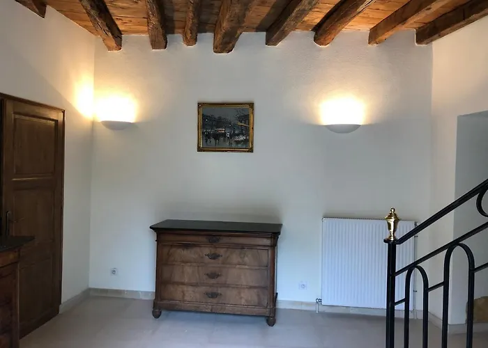 Hotel La Croix De Vernuche